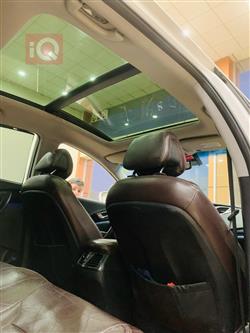 هیوندای ازێرا